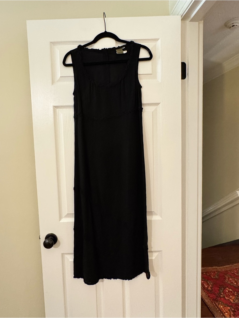 Black Sleeveless Ruffle Button-Back Dress